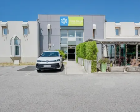 蘇爾酒店，貝斯特韋斯特瓦朗斯北店 得弘酒店