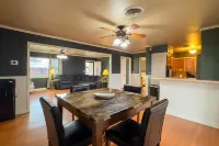 Spacious Retreat - Contractor-Friendly, Great for Families