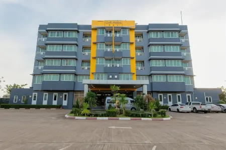 The Park 304 Executive Serviced Apartment Отели рядом с достопримечательностью «BigC Srimahapho»