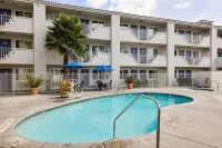 Motel 6 Ventura, CA - South - Beach