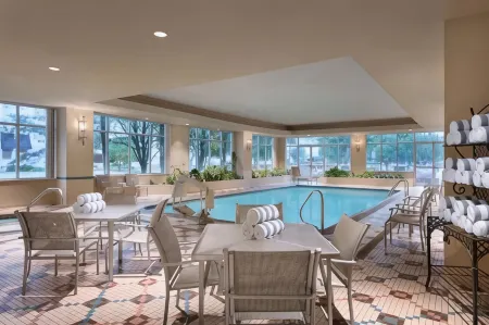 Embassy Suites by Hilton Charleston Отели в г. Чарльстон