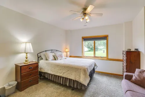 Outdoor Oasis: Luxe Flat in Mt Horeb! - Holiday Apartments