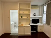 コンフィ クリブ ホステル 2