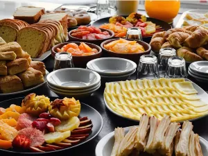 塞薩爾斯卡曼博士酒店