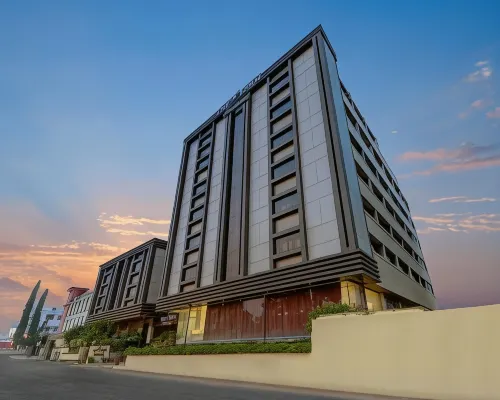The Fern Residency Aurangabad - Chhatrapati Sambhaji Nagar Hotels in Aurangabad