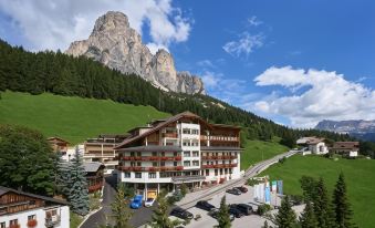 Hotel Sassongher