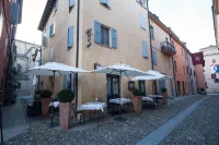 Locanda Del Feudo Suite & Restaurant Hotels in Marano sul Panaro