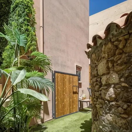 Gateway Suites