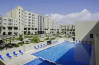 The Plaza Hotel & Resort - Beach