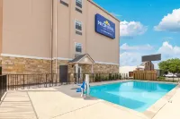 Microtel Inn & Suites by Wyndham College Station Hotels in College Station