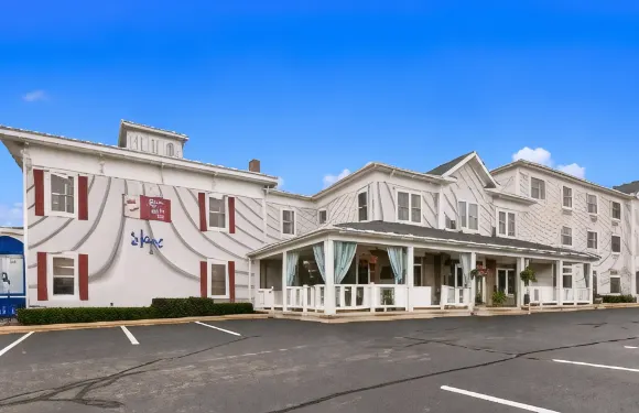 草坪湖貝斯特韋斯特優質套房酒店