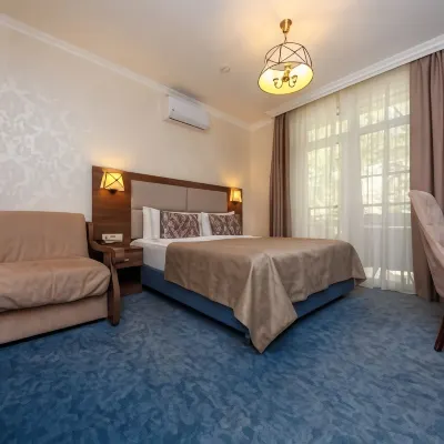 Nizza Hotels near Rus sanatorium