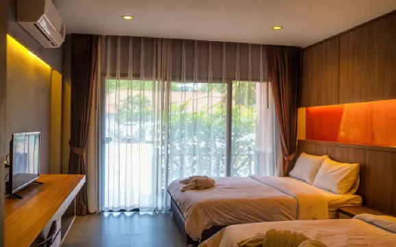 帕岸島哈林小天堂