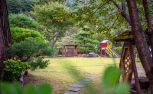 Sancheong Jirisan Green Valley Pension