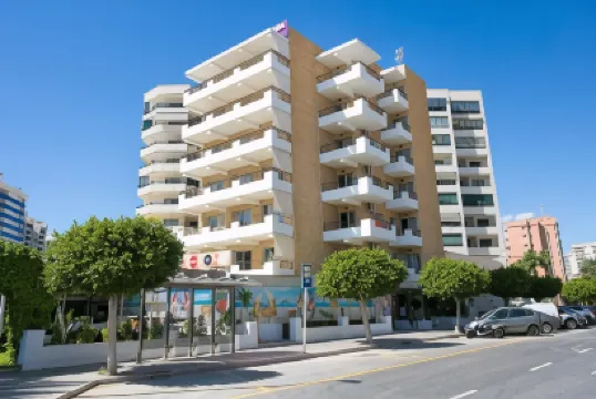 Apartamentos Odysea by Apartamentos Valentia