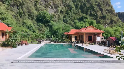 안 고크 탐 코크 방갈로