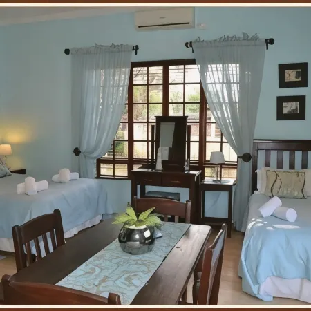 Jock-Inn Guest House