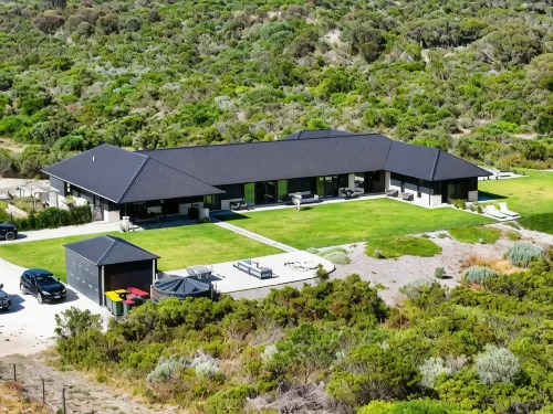 Stony Rise Lodge Hotels in Robe