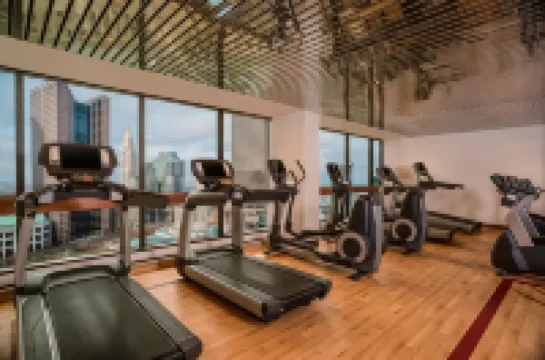 The Plaza Hotel Columbus at Capitol Square