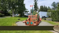 Relaxing retreat at Pacific Shores Resort Condo 1 Bedroom + Kitchen