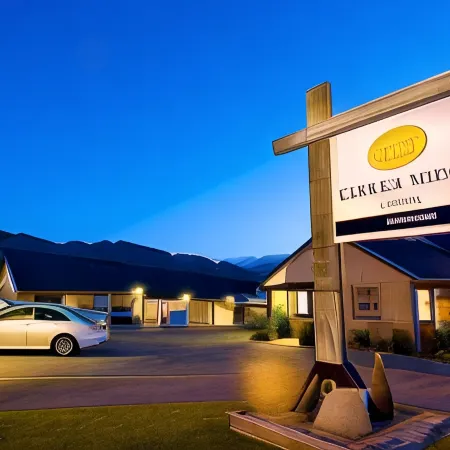 Carrick Lodge Motel