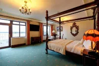 Lakeside Manor Hotel โรงแรมใน