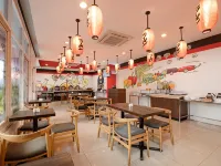 Metland Hotel Bekasi Hotels near Cibeureum Lake