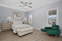 Paradise Waterfront Retreat – 5  | Elevator | Dock + Decks, Boat Access