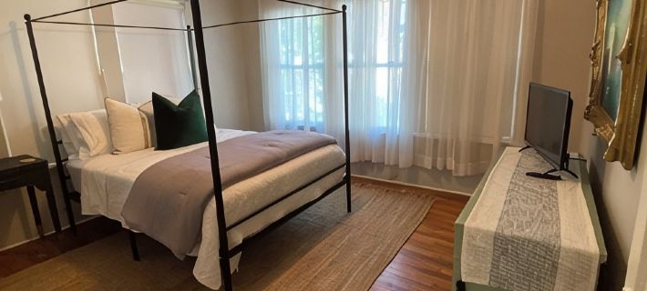 Charming 2-bedroom house in Monroe with AC, WiFi Hotels in Monroe