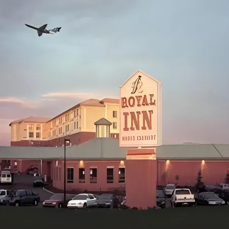 Grand Hotel & Conference Centre Calgary Airport, an Ascend Collection Hotel