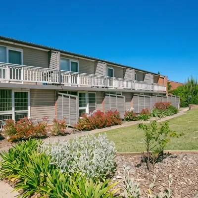 Bathurst Studio Apartments Hotels near Bathurst