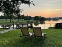 Private Gated Lake Buchanan Waterfront Retreat Sunset Views Hot Tub & Dogs