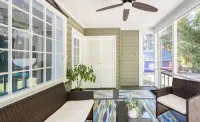 Inviting 3BR/2.5BA Home. 1 Miles from Casino