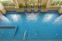 KL Serviced Residences Managed by HII - Pools