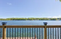 Cozy 2-bedroom house in charming Hart with AC - 4-Star