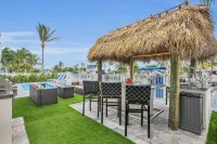 Steps Away from Cabana Club, Unique Deal, Two for One price— Bed 3 Bath, Kayaks - 4-Star