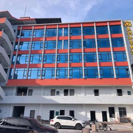 Lingshan Wuli River View Grand Hotel (Wuli Town Bus Station)