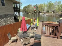 The Little Lake House - 3-Star