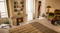 Palazzo Dessy Historic House - Boutique