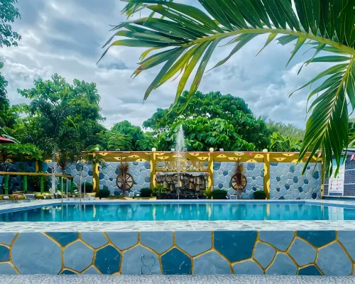 LANDAYAN TRAVELLERS INN - breakfast