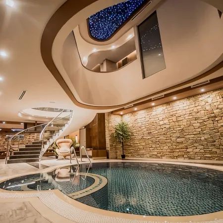 Aghababyan's Hotel