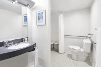 Club Quarters Hotel in San Francisco - Hot Tub