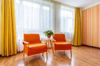 Nalan Hotel (Lanzhou New District Zhongchuan Airport Branch) - Airport Shuttle