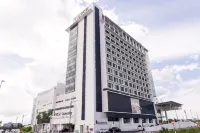 Ucsi Hotel Kuching - Barer