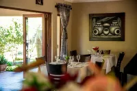 Thaba Legae Guest Lodge - breakfast