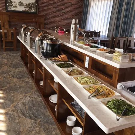 Tahe East Lake Garden Hotel