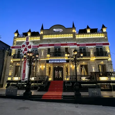 East Star Hotel