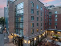 Courtyard Richmond Downtown