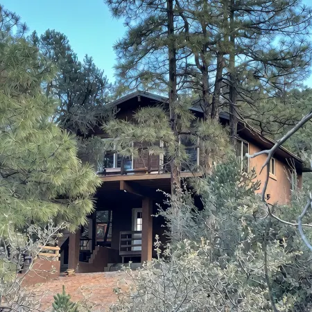 Chateau in the Pines: 3Bed, 2Bath Just 10 Min to Prescott Town Center