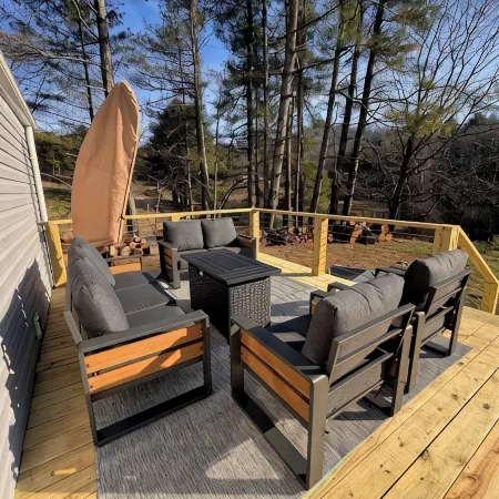 Charming Mountain Retreat Near Grayson Highlands, 2BR 2BA, Sleeps 6